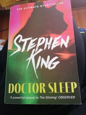 Stephen King Doctor Sleep Paperback Book - Green and Black